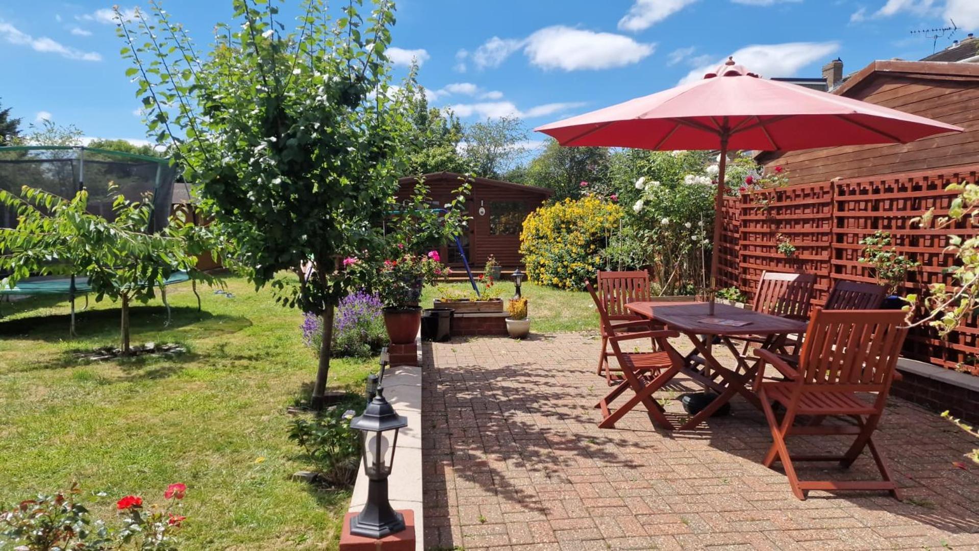 Studio Flat On Straight Road, Harold Hill, Havering Luaran gambar